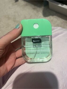 b.pure Moisturizing Hand Sanitizer - Cucumber Mint (Light Green)